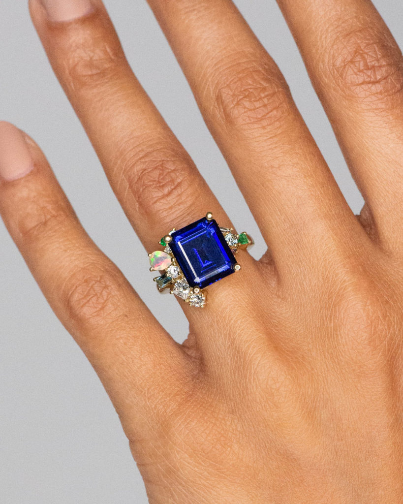 CUST_Sapphire_Cluster_Ring_Claire_and_Jay_Lee_14Y_WEB2